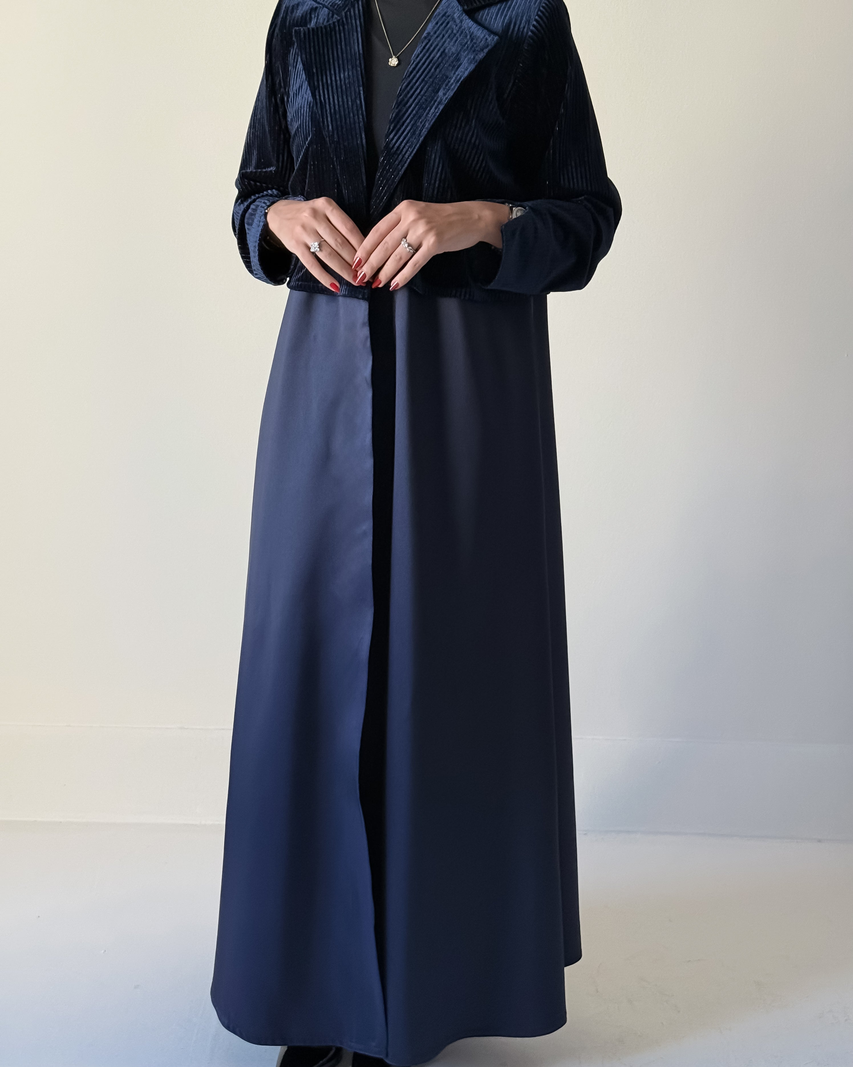 Silver lined velvet & taffeta abaya in trench coat cut