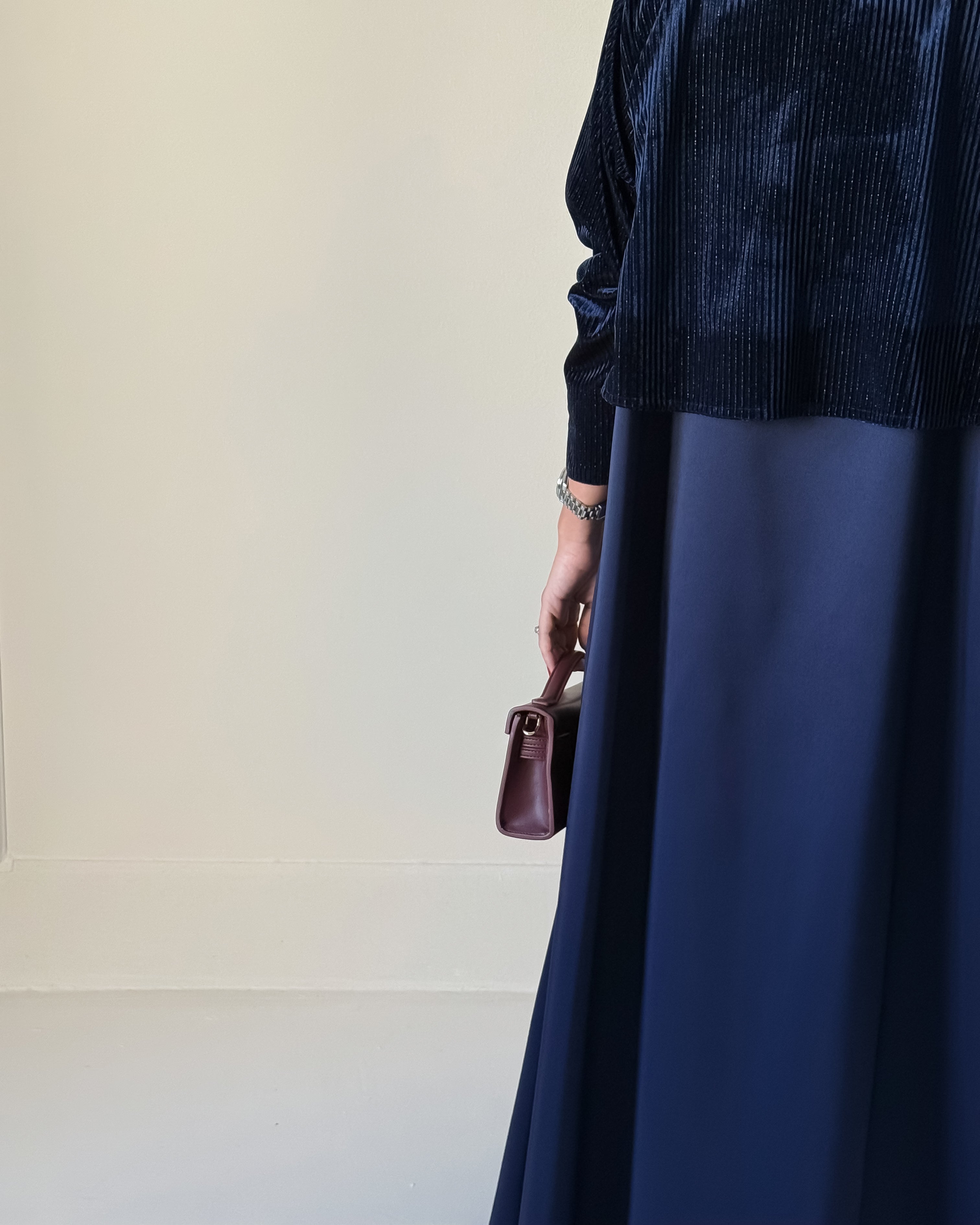 Silver lined velvet & taffeta abaya in trench coat cut