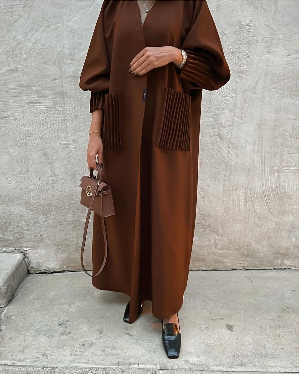 Pleats sleeves & pockets abaya